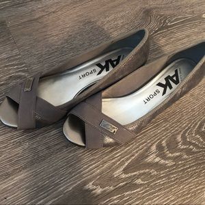 Anne Klein Sport Silver Gray Open Toe Shoes Size 8